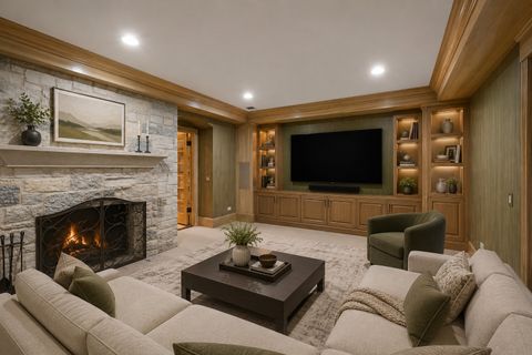 Tiny photo for 127 Glenwood Avenue, Winnetka, IL 60093 (MLS # 12677019)