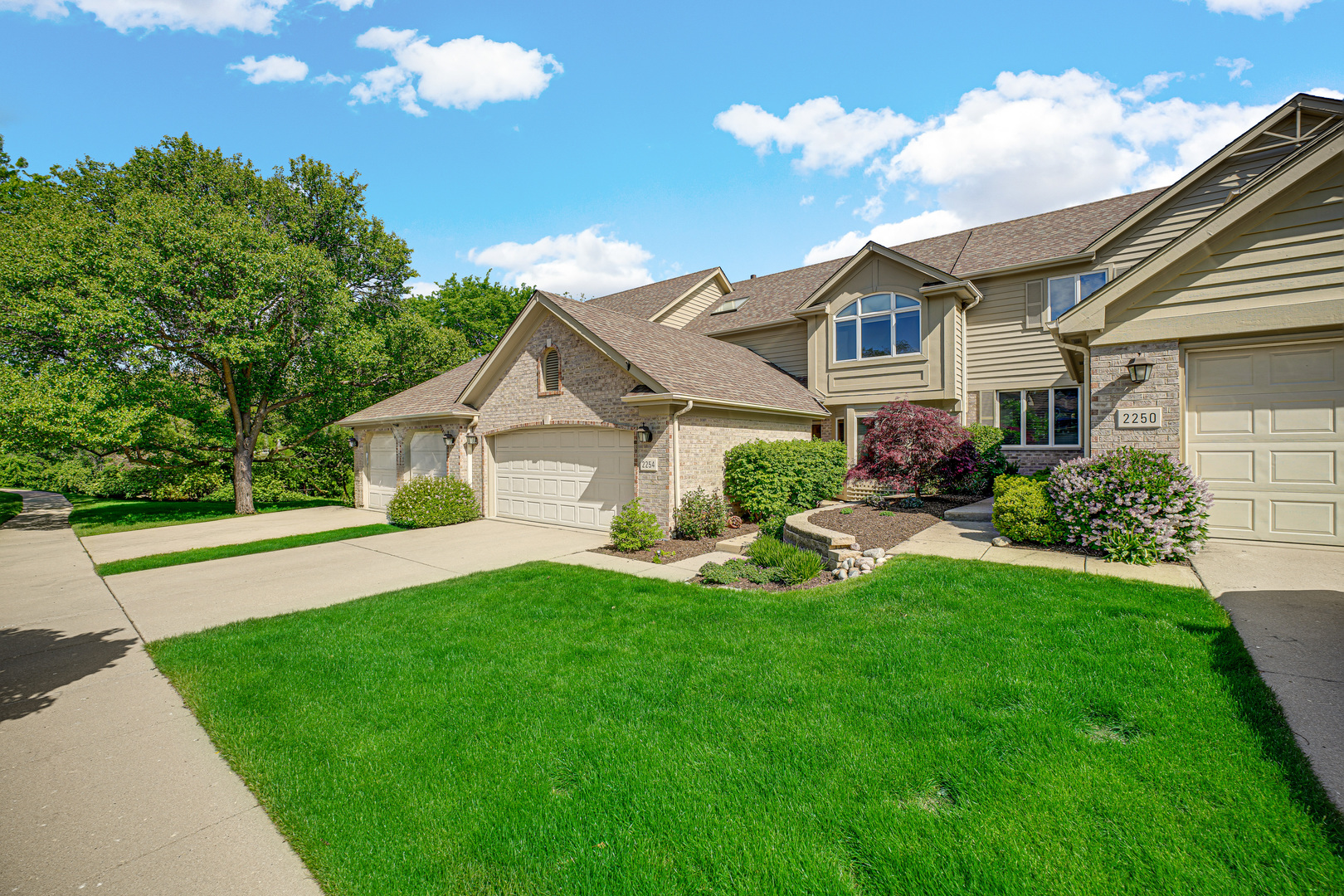 2254 Tamarack Drive