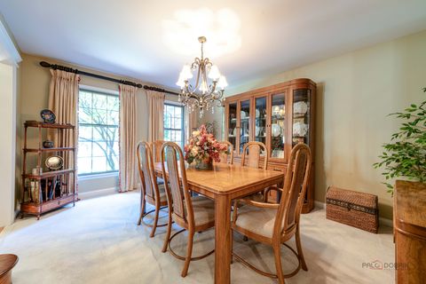 Tiny photo for 832 interlaken Lane, Libertyville, IL 60048 (MLS # 12492933)