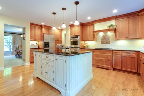 Tiny photo for 832 interlaken Lane, Libertyville, IL 60048 (MLS # 12492933)