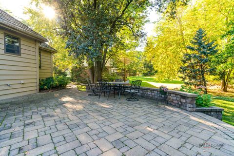 Tiny photo for 832 interlaken Lane, Libertyville, IL 60048 (MLS # 12492933)