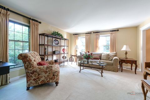 Tiny photo for 832 interlaken Lane, Libertyville, IL 60048 (MLS # 12492933)