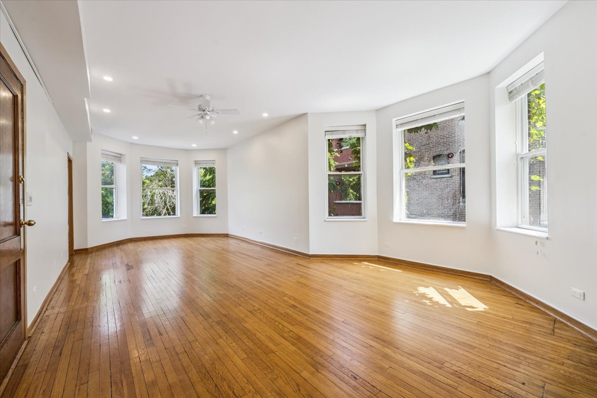 2751 W Logan Boulevard 2