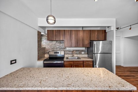 Tiny photo for 4960 N Marine Drive #1214, Chicago, IL 60640 (MLS # 12453725)