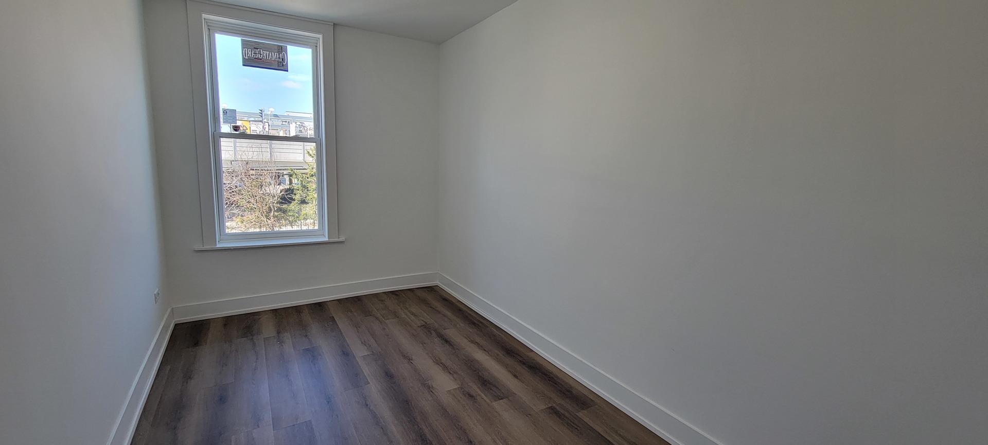 3207 N Wilton Avenue 2