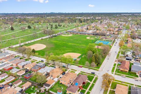 Tiny photo for 3850 W 93rd Street, Evergreen Park, IL 60805 (MLS # 12622827)