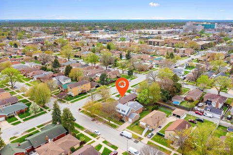 Tiny photo for 3850 W 93rd Street, Evergreen Park, IL 60805 (MLS # 12622827)