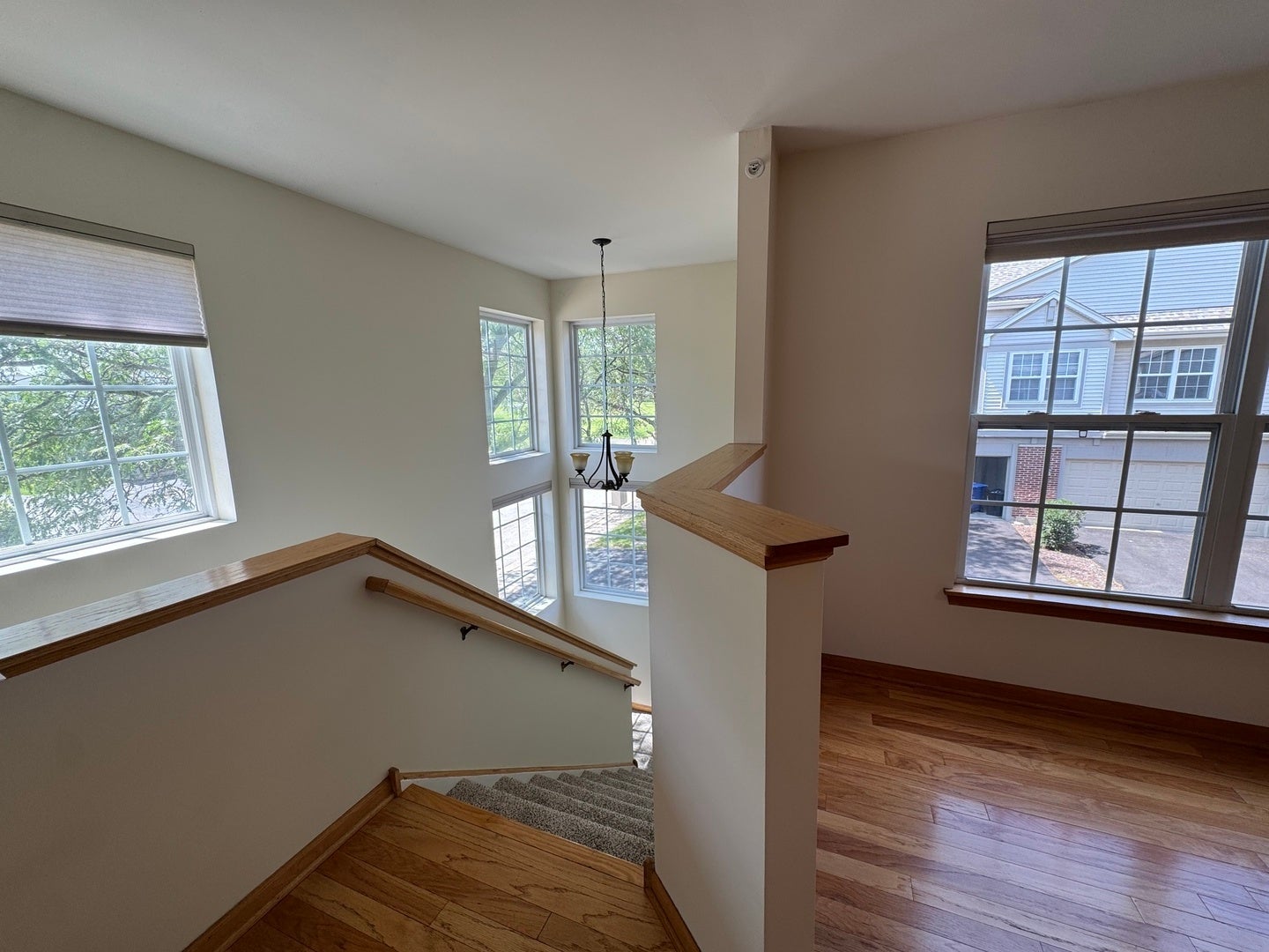 2268 VANDERBILT Drive 2268