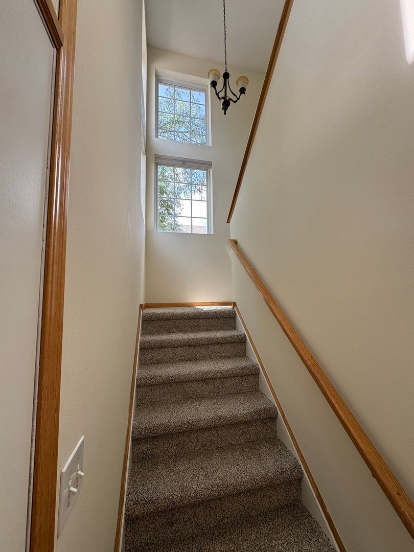 2268 VANDERBILT Drive 2268