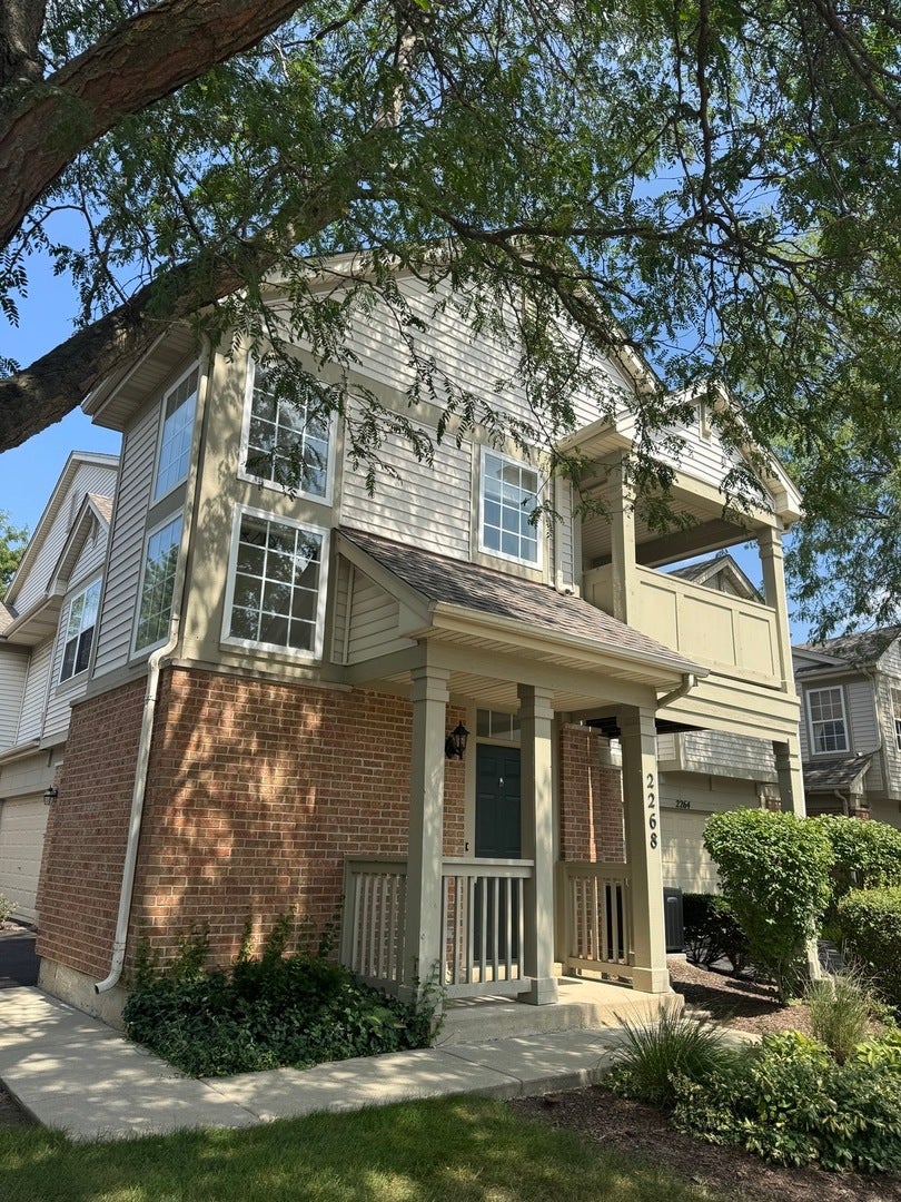 2268 VANDERBILT Drive 2268