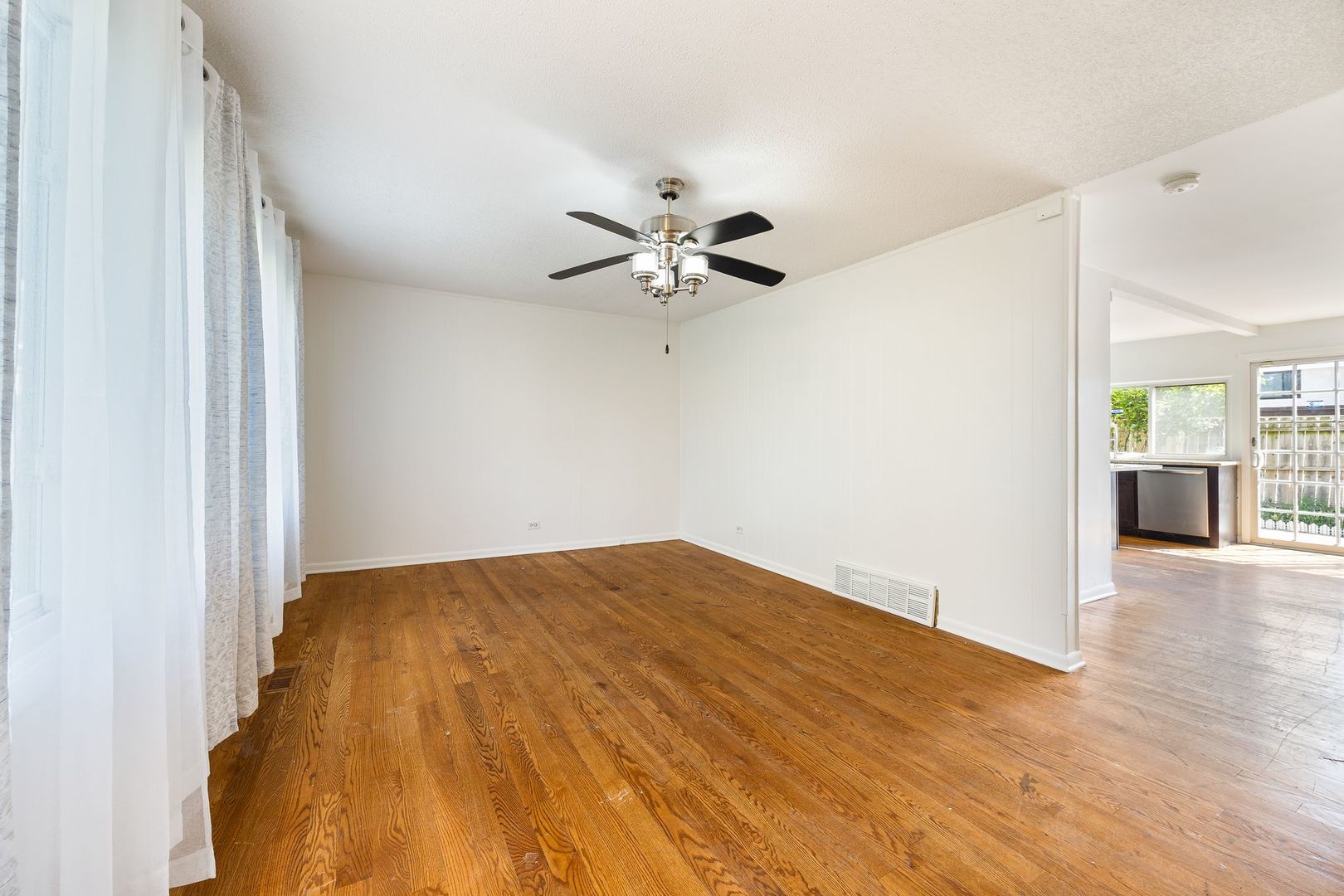 5570 Court F