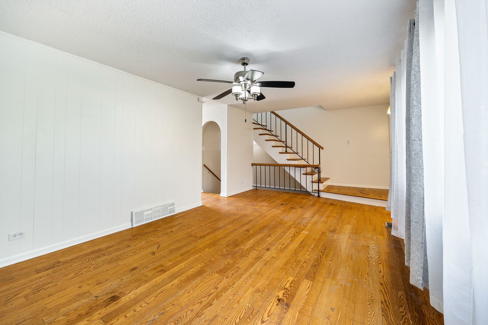 5570 Court F