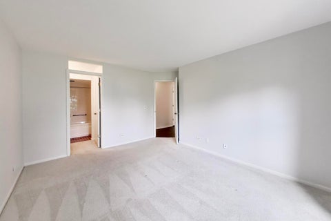 Tiny photo for 40 Willow Parkway #0, Buffalo Grove, IL 60089 (MLS # 12678838)