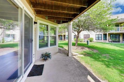 Tiny photo for 40 Willow Parkway #0, Buffalo Grove, IL 60089 (MLS # 12678838)