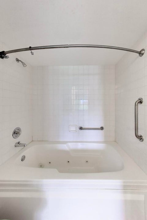 Tiny photo for 40 Willow Parkway #0, Buffalo Grove, IL 60089 (MLS # 12678838)