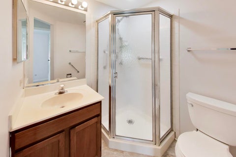 Tiny photo for 40 Willow Parkway #0, Buffalo Grove, IL 60089 (MLS # 12678838)