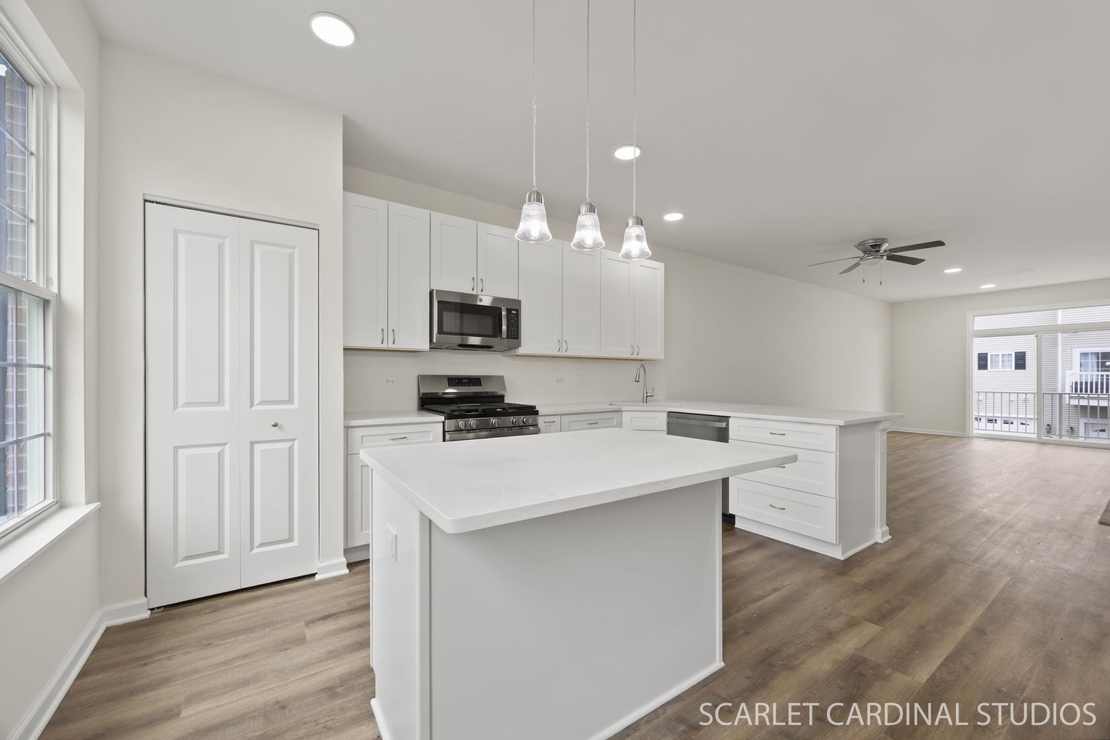 169 Lakeshore Drive