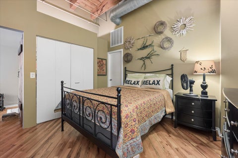 Tiny photo for 616 W FULTON Street #519, Chicago, IL 60661 (MLS # 12751805)