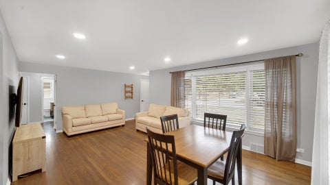 Tiny photo for 17247 69th Avenue, Tinley Park, IL 60477 (MLS # 12762897)