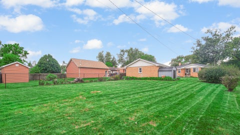 Tiny photo for 17247 69th Avenue, Tinley Park, IL 60477 (MLS # 12762897)