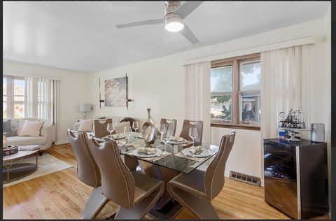 Tiny photo for 16811 Wausau Avenue, South Holland, IL 60473 (MLS # 12538872)