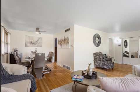 Tiny photo for 16811 Wausau Avenue, South Holland, IL 60473 (MLS # 12538872)