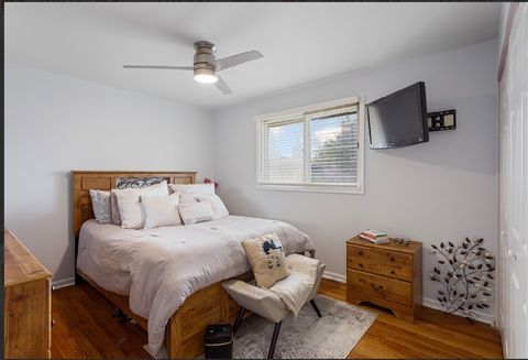 Tiny photo for 16811 Wausau Avenue, South Holland, IL 60473 (MLS # 12538872)