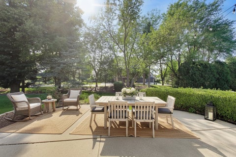 Tiny photo for 720 Dunhill Drive, Buffalo Grove, IL 60089 (MLS # 12761409)