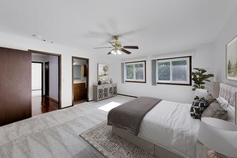Tiny photo for 720 Dunhill Drive, Buffalo Grove, IL 60089 (MLS # 12761409)