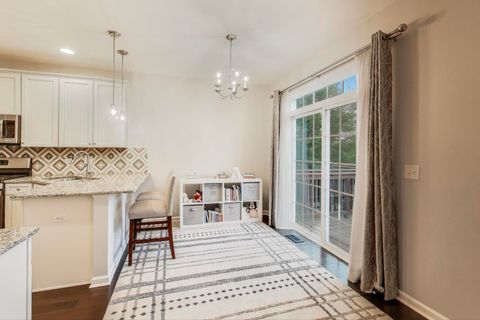 Tiny photo for 242 Remington Drive, St. Charles, IL 60175 (MLS # 12478207)