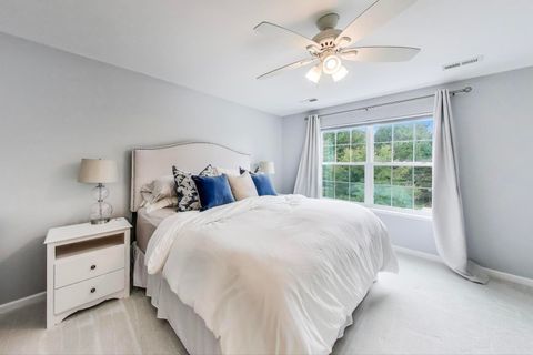Tiny photo for 242 Remington Drive, St. Charles, IL 60175 (MLS # 12478207)