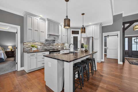 Tiny photo for 5511 Willmeyer Drive, Bettendorf, IA 52722 (MLS # 12722629)