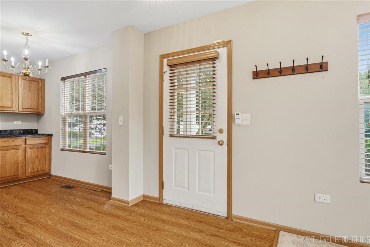 2471 Stoughton Circle 2471