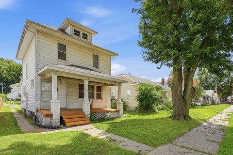 Photo of 174 16th Avenue, East Moline, IL 61244 (MLS # 12680385)