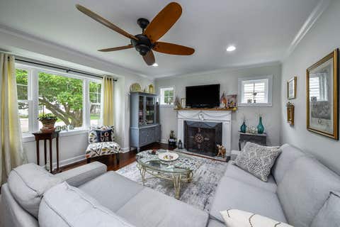 Tiny photo for 812 Richards Street, Geneva, IL 60134 (MLS # 12723045)