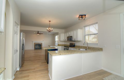 Tiny photo for 3726 MATISSE Drive, St. Charles, IL 60175 (MLS # 12566755)