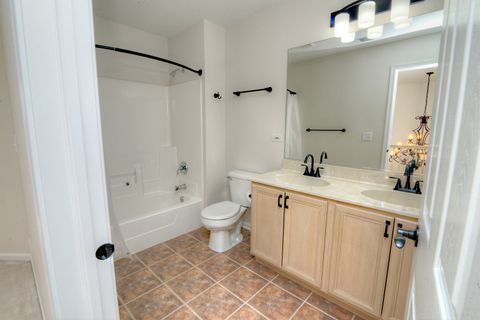 Tiny photo for 3726 MATISSE Drive, St. Charles, IL 60175 (MLS # 12566755)