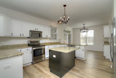 Tiny photo for 3726 MATISSE Drive, St. Charles, IL 60175 (MLS # 12566755)