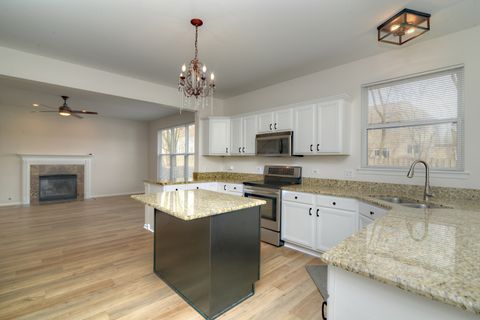 Tiny photo for 3726 MATISSE Drive, St. Charles, IL 60175 (MLS # 12566755)