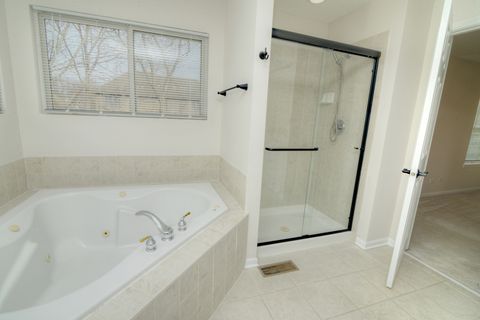 Tiny photo for 3726 MATISSE Drive, St. Charles, IL 60175 (MLS # 12566755)