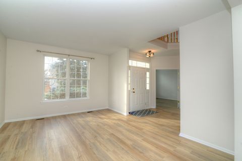 Tiny photo for 3726 MATISSE Drive, St. Charles, IL 60175 (MLS # 12566755)