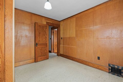 Tiny photo for 1012 W 16th Street, Davenport, IA 52804 (MLS # 12549292)