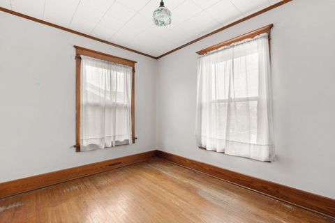 Tiny photo for 1012 W 16th Street, Davenport, IA 52804 (MLS # 12549292)