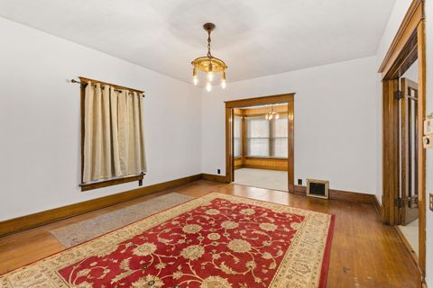 Tiny photo for 1012 W 16th Street, Davenport, IA 52804 (MLS # 12549292)