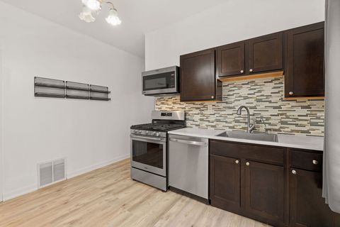 Tiny photo for 1012 W 16th Street, Davenport, IA 52804 (MLS # 12549292)