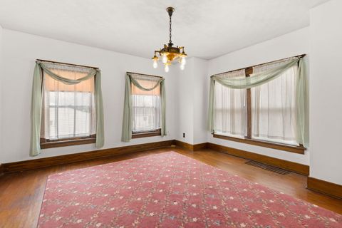 Tiny photo for 1012 W 16th Street, Davenport, IA 52804 (MLS # 12549292)