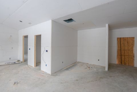 Tiny photo for 1917 S Stone Creek Boulevard, Urbana, IL 61802 (MLS # 12494750)