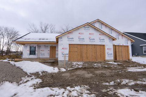 Photo of 1917 S Stone Creek Boulevard, Urbana, IL 61802 (MLS # 12494750)