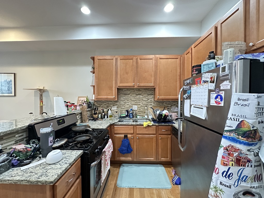 1406 W Superior Street 1R