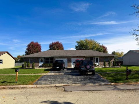 1401 1403 10th Street Harvard IL 60033